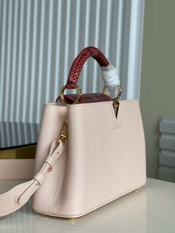 l0*is V*t0n capucines bb