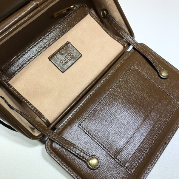 G*u*i gg mini bag with clasp closure