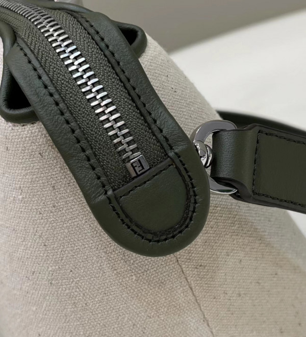 F**di by the way medium-27-13-15cm