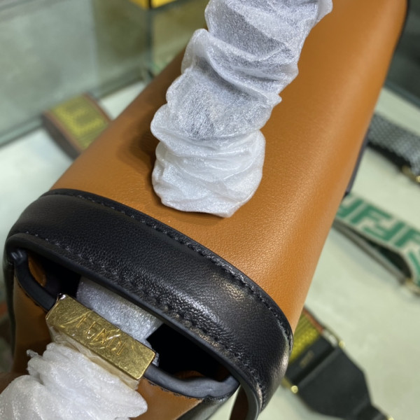 F**di baguette chain