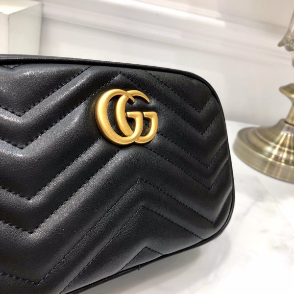 G*u*i gg marmont matelassé mini bag