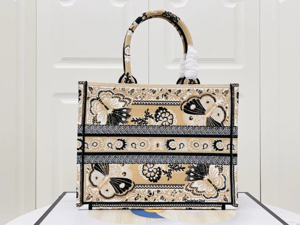 MEDIUM DIRO BOOK TOTE-36*18*28CM