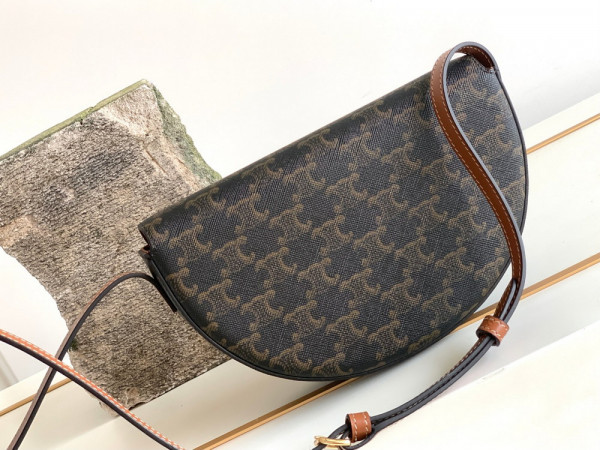 CELIN* BESACE CUIR TRIOMPHE