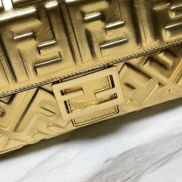 F**di baguette-26*13*6cm