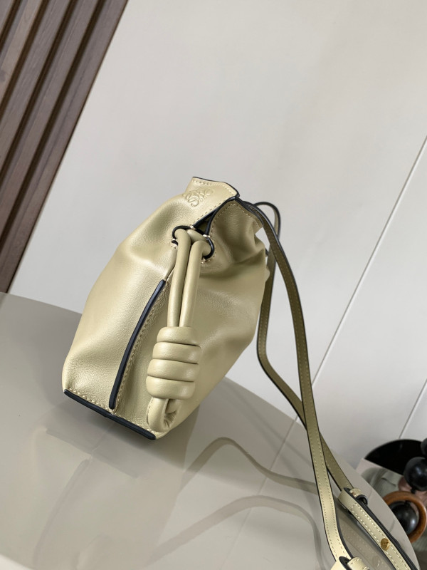 Lowee Mini Flamenco clutch-23*18*9cm