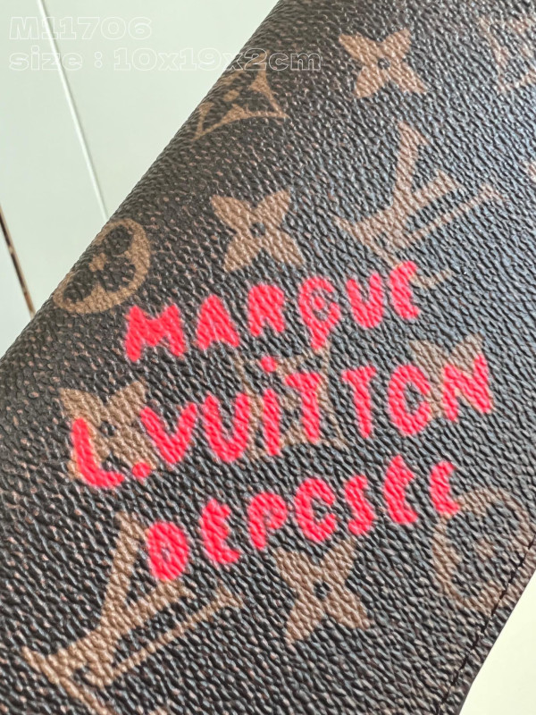 l0*is V*t0n brazza wallet-10*19*2cm