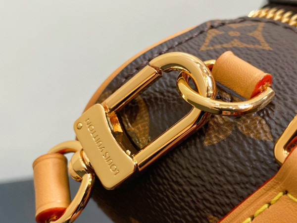 l0*is V*t0n nano speedy-10.5*11.5*18cm