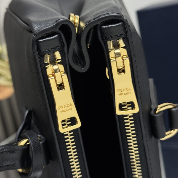 Pra*a large galleria leather bag-32*24*14cm