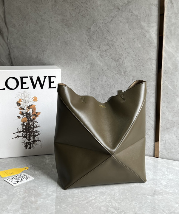 Lowee Puzzle Fold medium Tote -  25.5X14.5X31.5cm