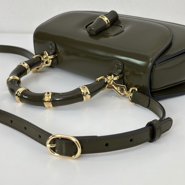 G*u*i bamboo diva medium bag - 26.6*13*8cm