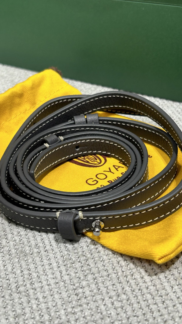 Go*ard beluga - 23×18.5×8cm