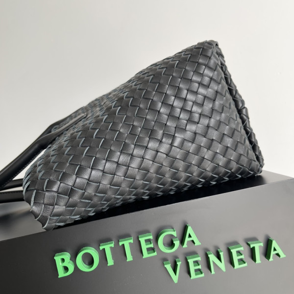 bo*te*ga Ve*ne*ta large cabat-51*18*28cm