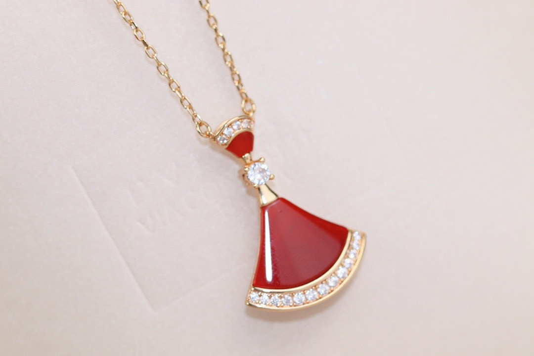 B*l*ai divas’ dream necklace